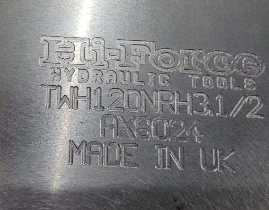 Hi-Force TWH120N Hydraulic Torque Wrench with Case Model TWH120NRH3.1/2 AX8024