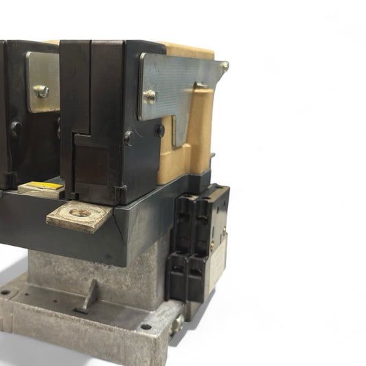 Siemens 3TYS 523-0AU0 Contactor ЗTC52 17-0B - 240v- Made In Germany