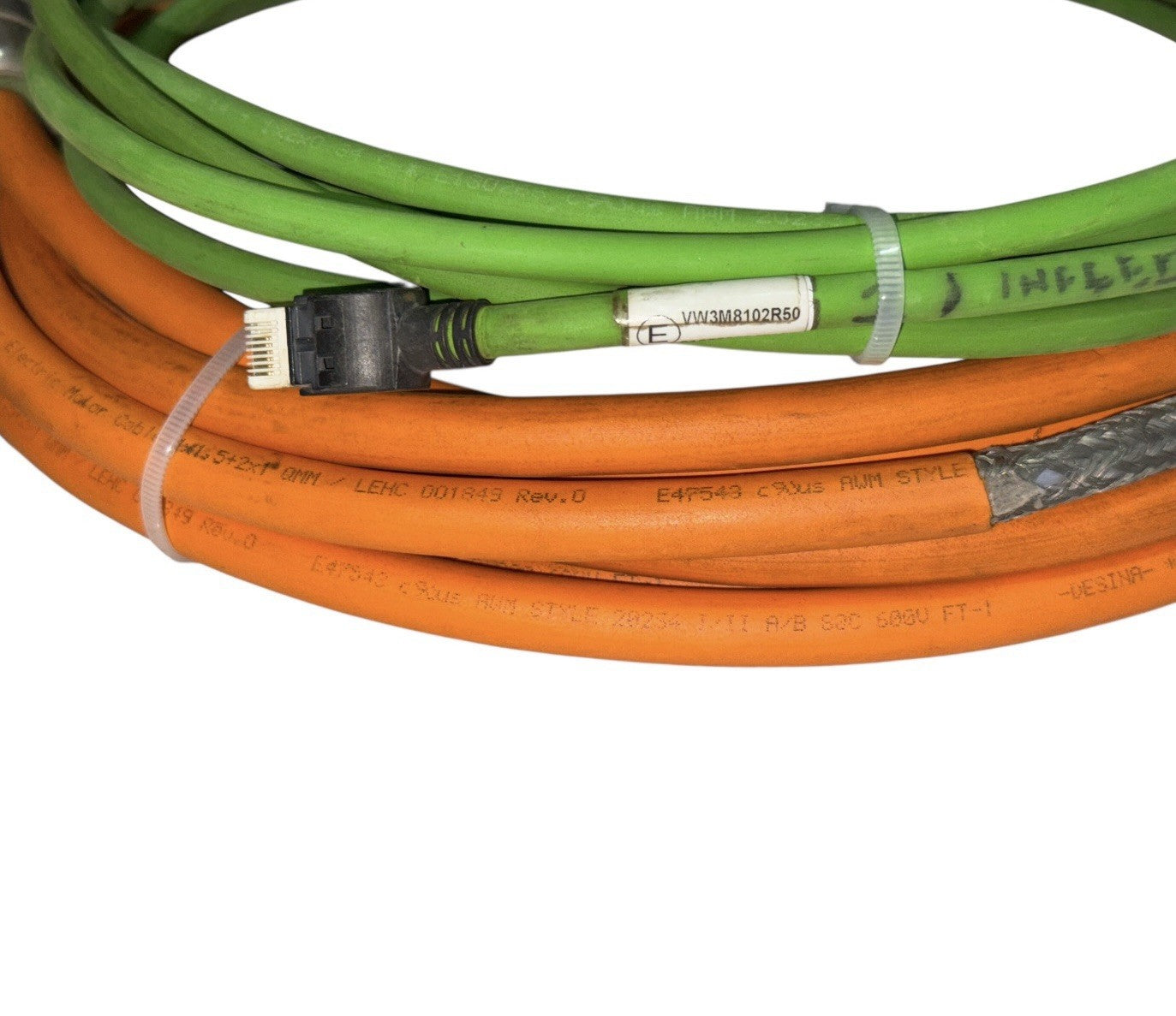 Schneider Servo Set LXM32AD18N4 + BSH1002P11A2A + VW3M8102R50 + Servo Cable