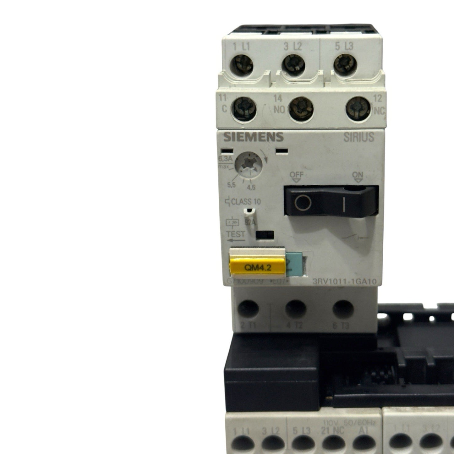 Siemens Sirius 3RV1011-1GA10 With 2 Pis 3RT1016-1AF02