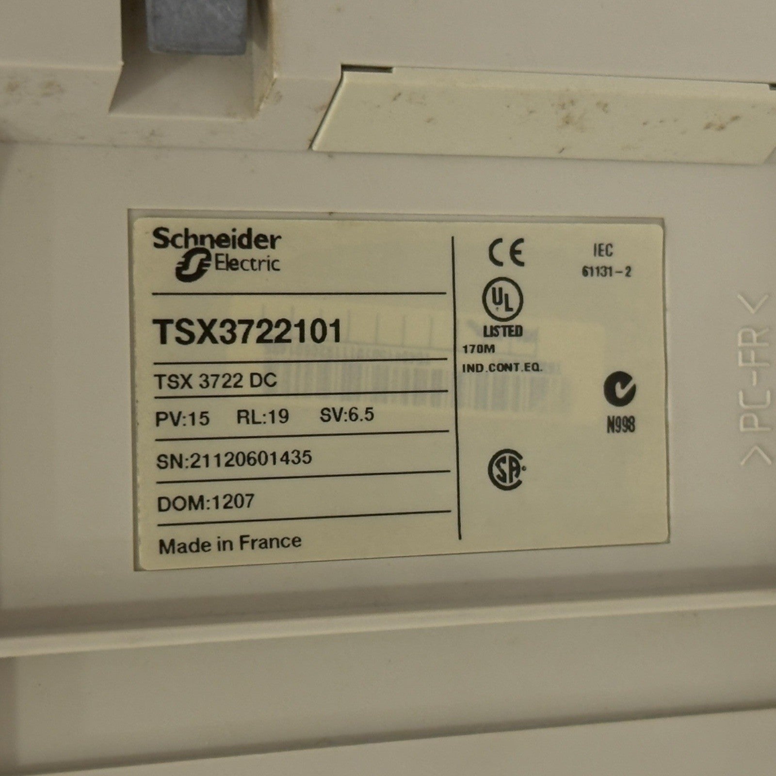 Schneider TSX3722101 Modicon Base Module