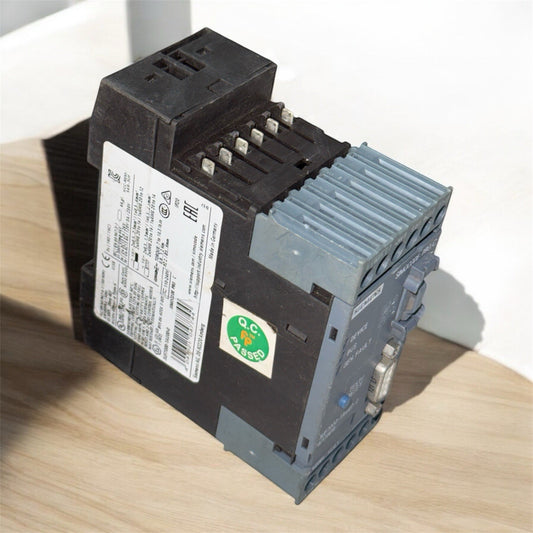 Siemens SIMOCODE PRO-C  3UF7000-1AU00-0