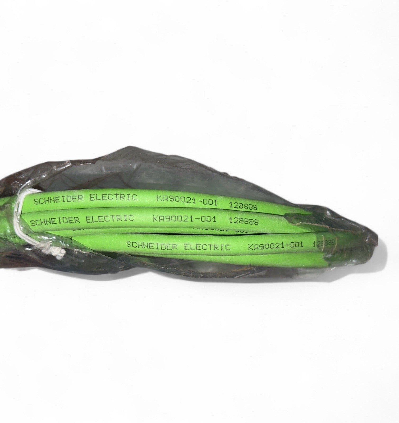 Schneider Electric VW3E2080R050 PacDrive Feedback Cable 5Metre/ 300Volt