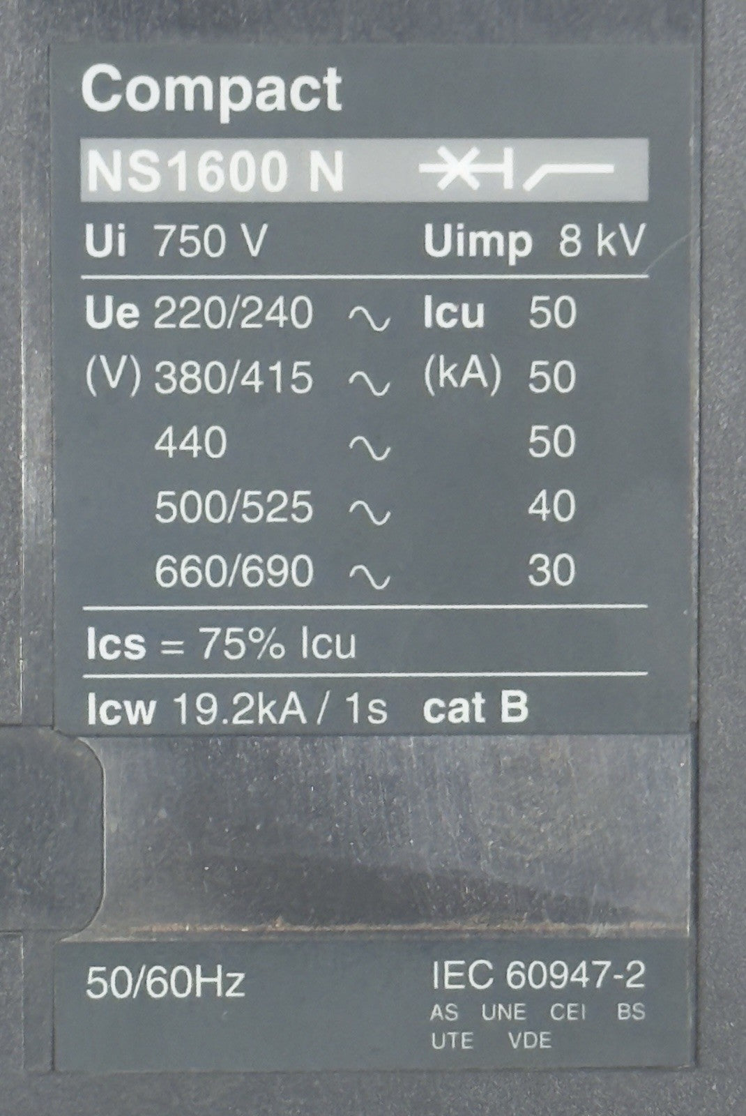Schneider Electric Compact NS1600N Circuit Breaker 1600A 3-Pole Micrologic 6.0A
