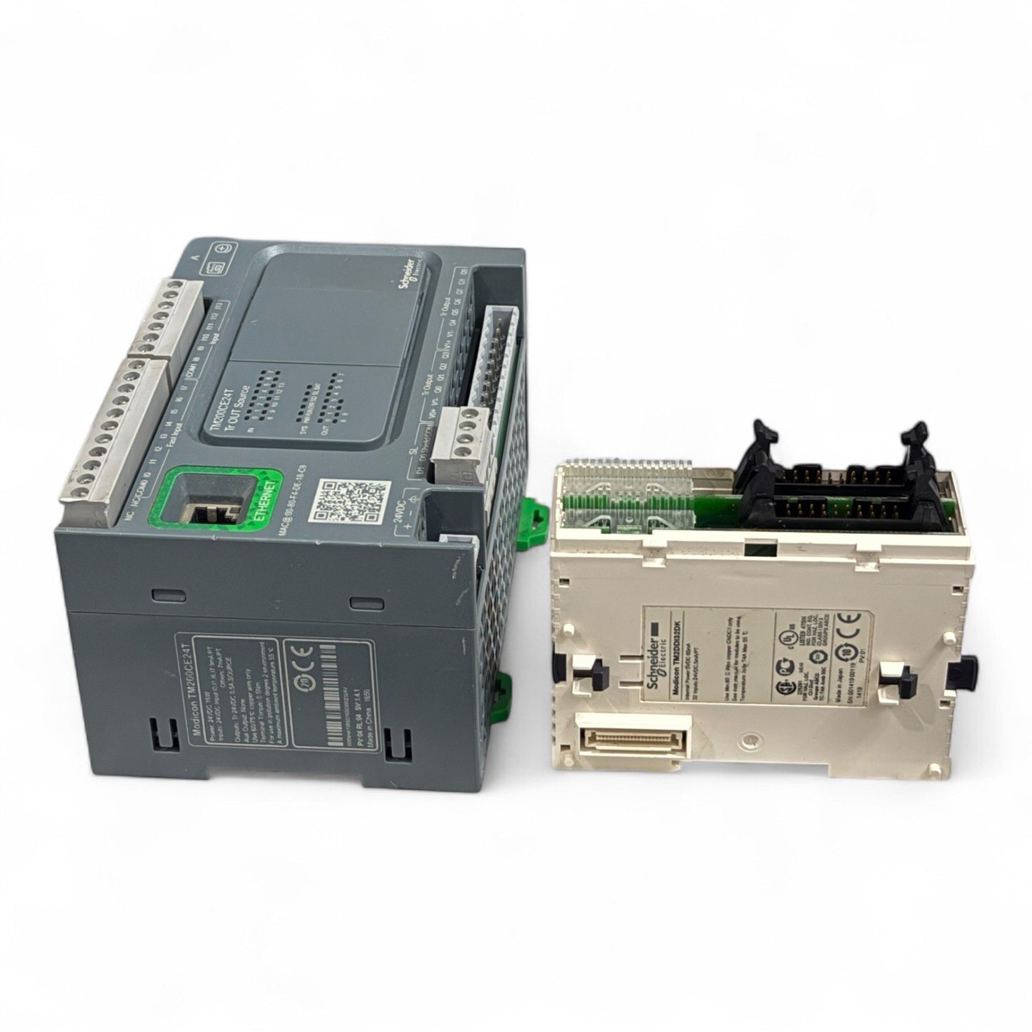 “Buy” Schneider Electric Modicon TM200CE24T + “Free”Modicon TM2DDI32DK Module
