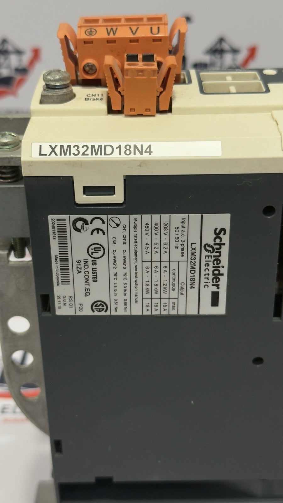 Schneider LXM32MD18N4 Servo Drive