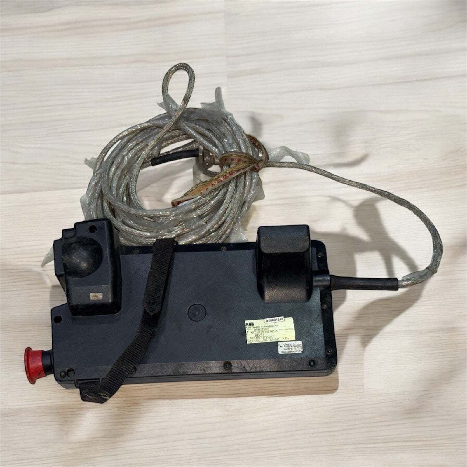 ABB Flexible Automation TPU2 With 30 To 32 Foot Cable Wire