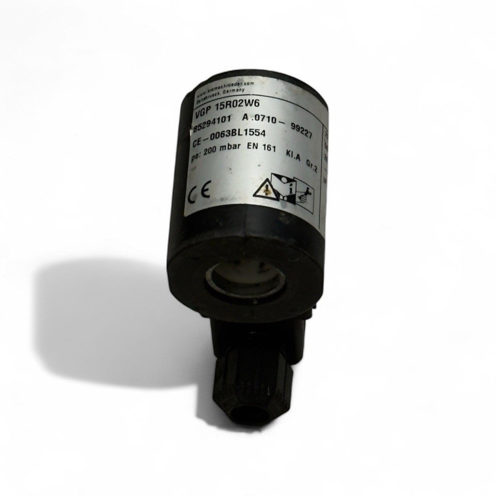 Krom Schroder VGP 15R02W6 Gas Solenold Valve