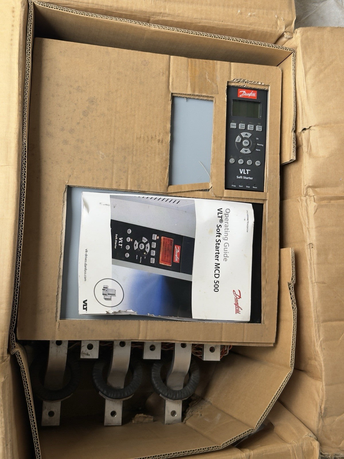 Danfoss VLT MCD5-0360C-T5-G4X-00-CV2 Soft Starter