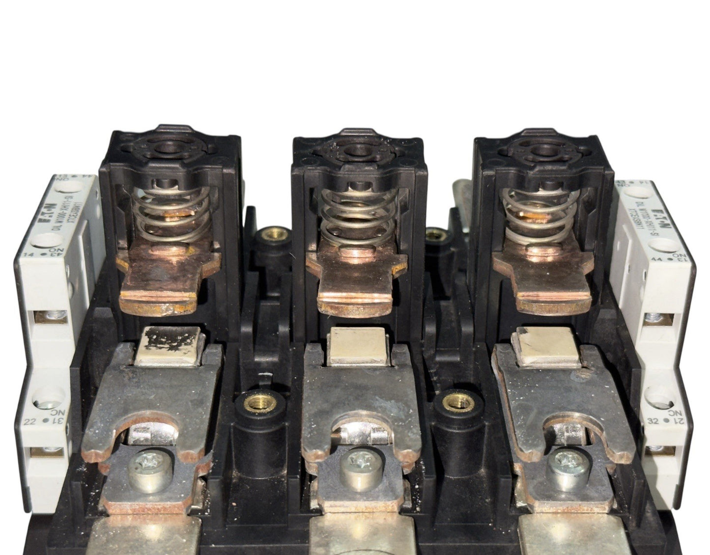 EATON DIL M185A  XTCE185H 190-240V 3POLE 185 A MAGNETIC POWER CONTACTOR