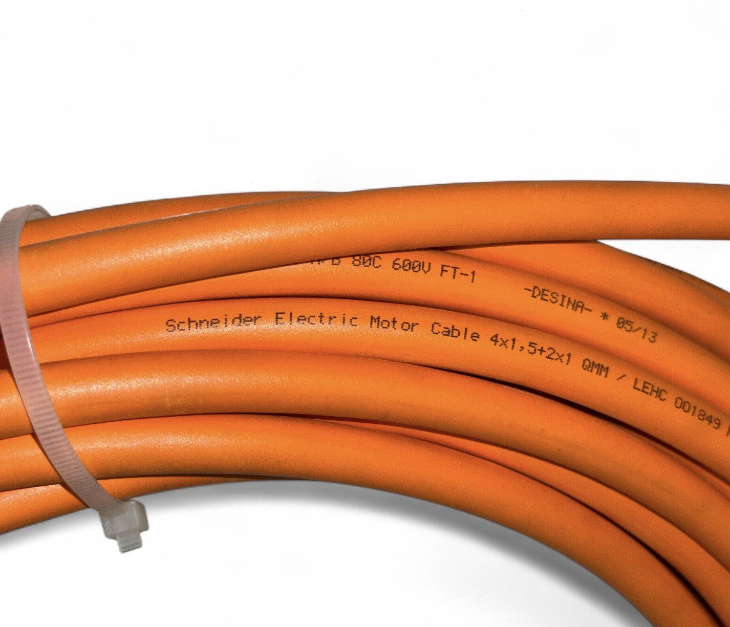 Schneider Electric VW3M5101R150 Motor & PLC, PacDrive Cable ,15metre /600Volt