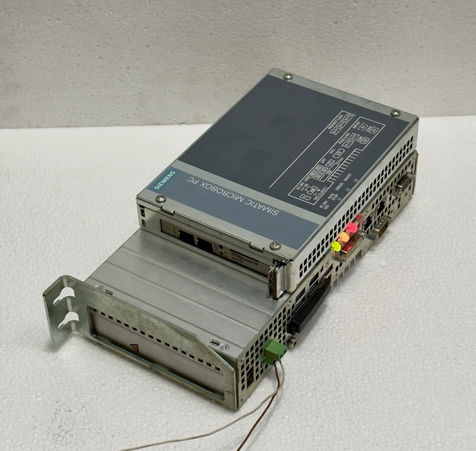 SIEMENS SIMATIC MICROBOX PC IPC427D 6AG4140-7EL14-0PB0