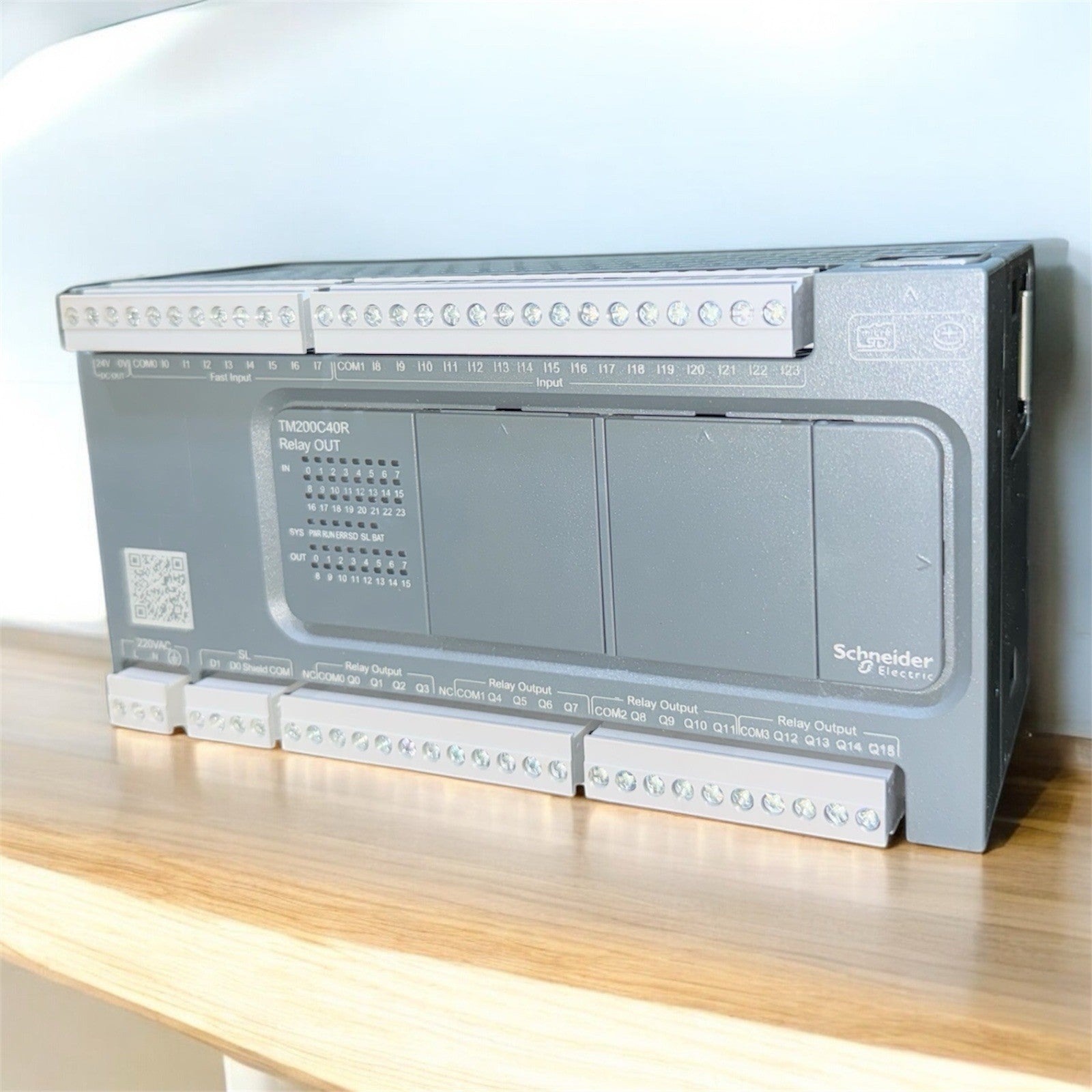 Schneider Modicon TM200C40R