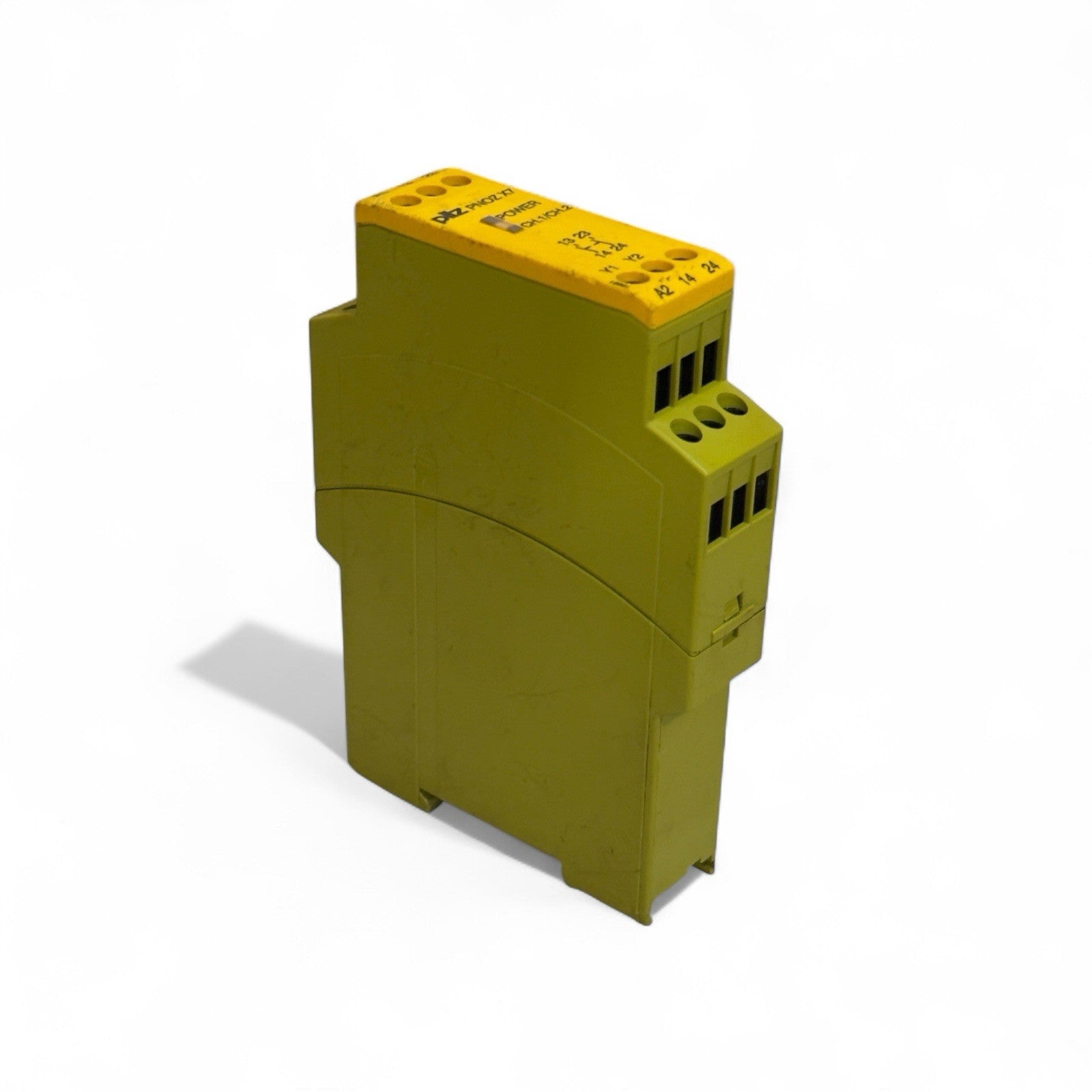 PLIZ PNOZ X7 SAFETY RELAY 24v - Made In Germany