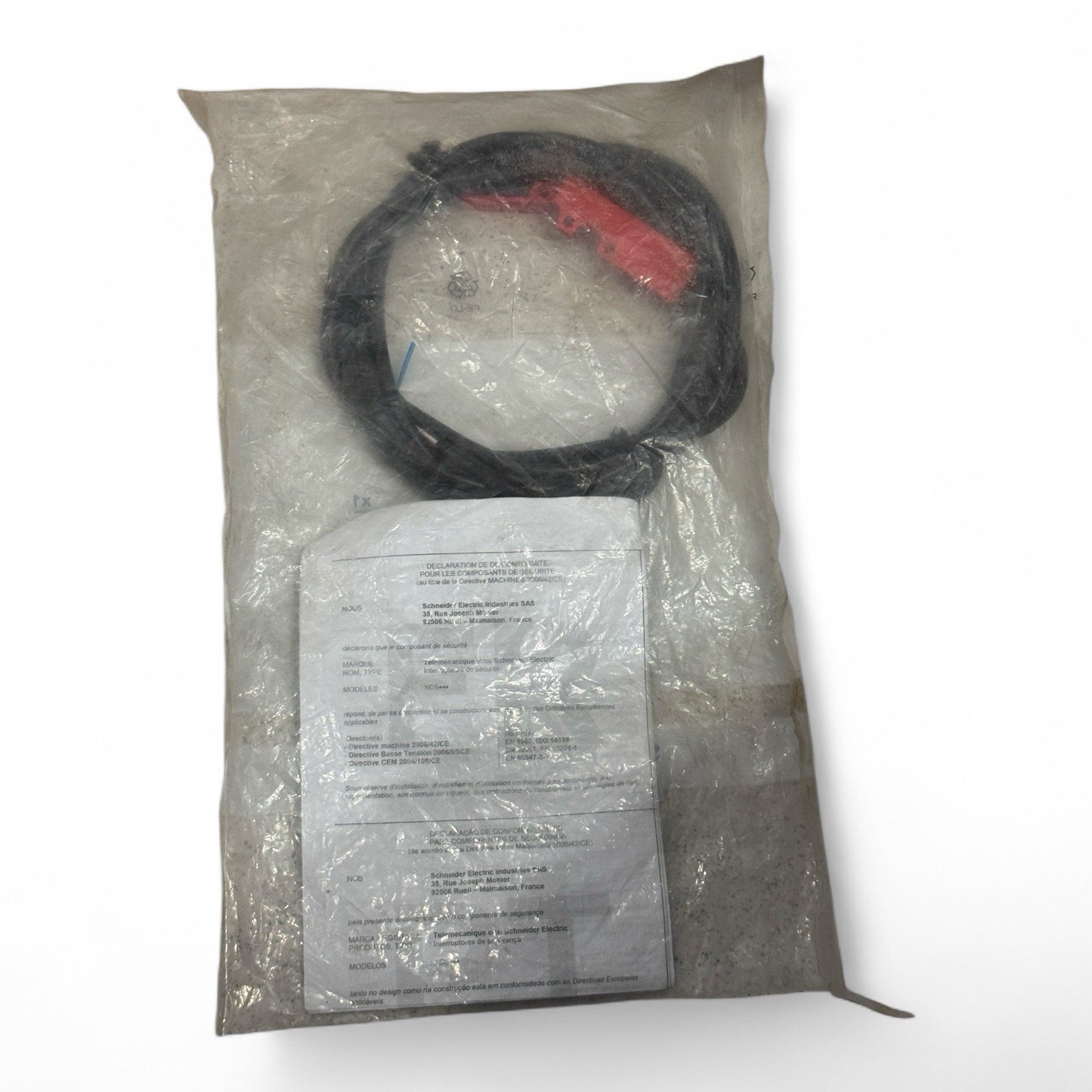 Telemecanique XCS DMC5902 Short Magnetic Safety Switch(2 Metre) - Made in France