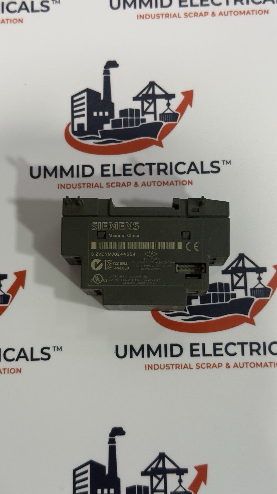 Siemens LOGO 6ED1055-1MB00-0BA1 Digital Module - 12/24V DC