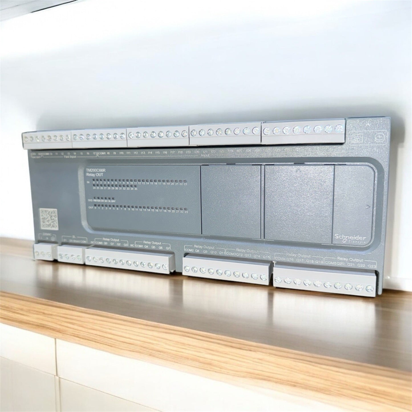 Schneider Modicon TM200C60R